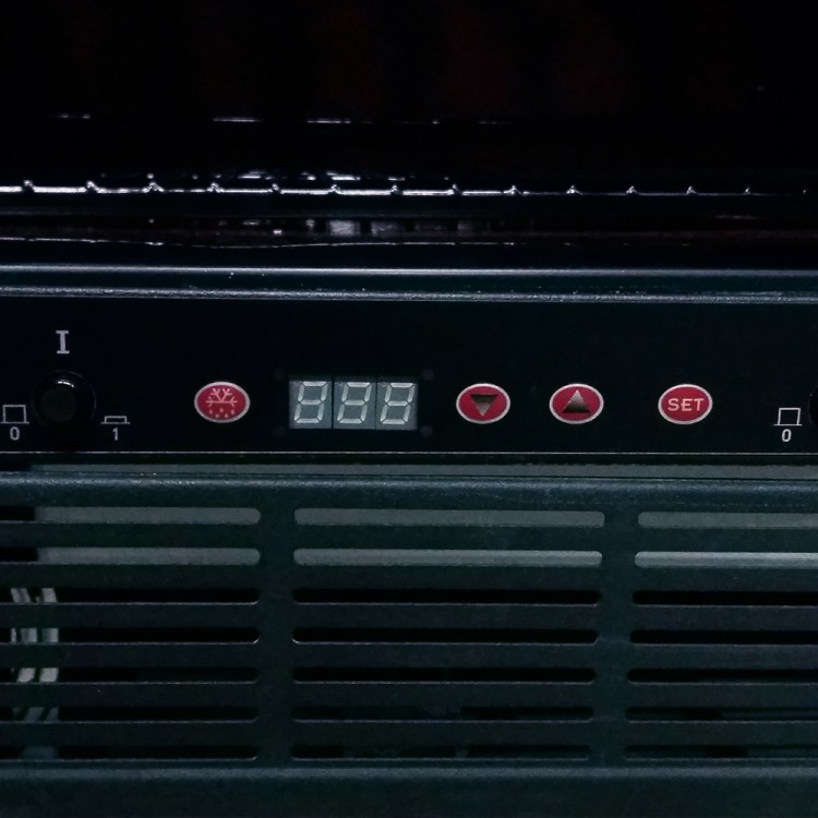 Встраиваемый винный шкаф IP Industrie CIR 140 CFU