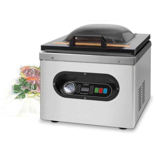 Вакуумный упаковщик камерный CASO VacuChef 77 позволяет работать с пакетами шириной до 30 см и оставляет после себя широкий двойной сварной шов. Корпус упаковщика и вакуумной камеры выполнен из качественной нержавеющей стали, что существенно увеличивает срок службы и долго сохранит внешний вид. Благодаря габаритной камере, вы без труда сможете упаковать большие порции влажных и даже жидких продуктов.