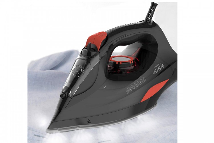Утюг Black+Decker BXIR3000E
